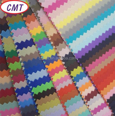 Polyester de poids moyen Ciment Changzhou 600D Tissu oxfordien étanche