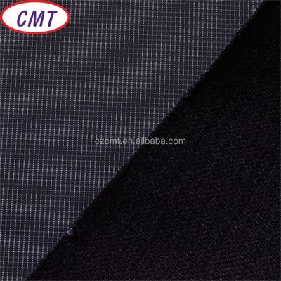 Tissu de polyester CMT Ripstop pour la densité de doublure 180T Tissu d'Oxford 75D Filament de fil
