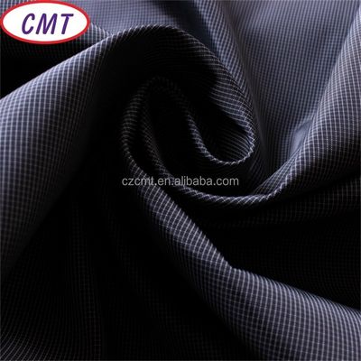 Tissu de polyester CMT Ripstop pour la densité de doublure 180T Tissu d'Oxford 75D Filament de fil