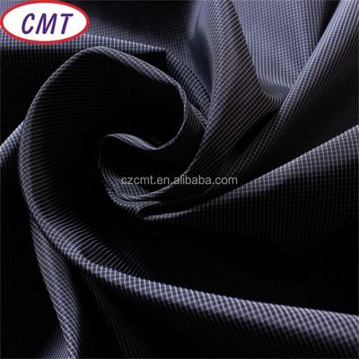 Tissu de polyester CMT Ripstop pour la densité de doublure 180T Tissu d'Oxford 75D Filament de fil
