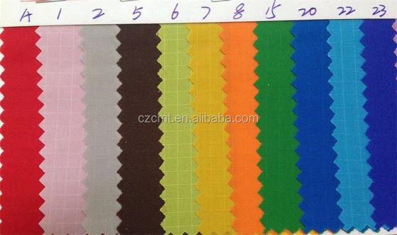 Tissu en nylon en PU revêtu de 210D Ripstop pour chaussures