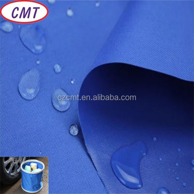 Tissu polyester oxfordique revêtu en 210D imperméable à l'eau pour équipements et équipements d'extérieur