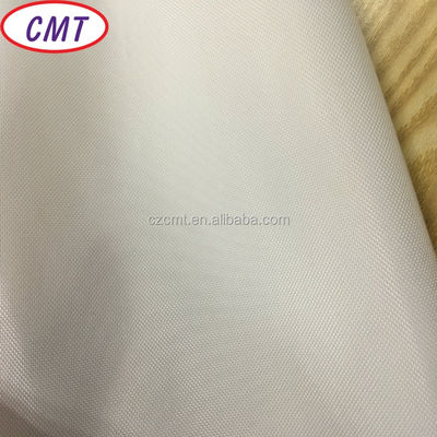 Tissu polyester oxford à haute densité 300D pour le style de sublimation