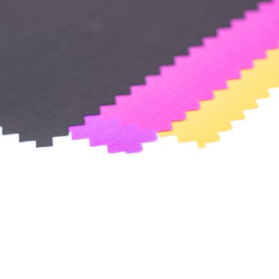 Tissu polyester oxford avec revêtement de couleur personnalisé Densité 60T-110T Largeur 58/60