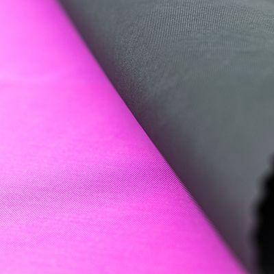 Tissu polyester oxford avec revêtement de couleur personnalisé Densité 60T-110T Largeur 58/60
