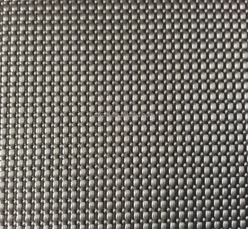 58/60&quot; largeur poids moyen 100% polyester cation trois brins tissu oxford 1680D
